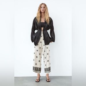 LIKE NEW Linen Blend Embroidered Zara Pants - Size S